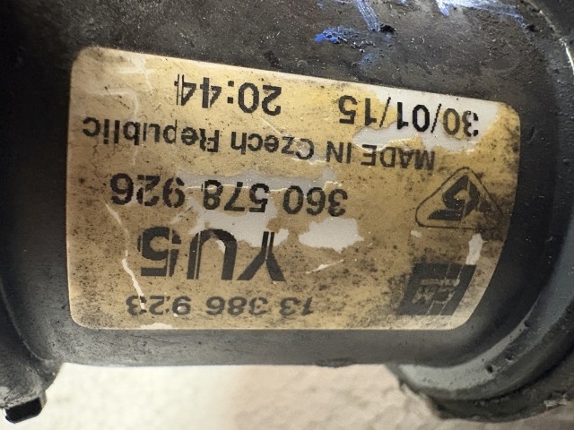 Opel Astra J 2.0 Cdti 2009-2015 Levegőcső