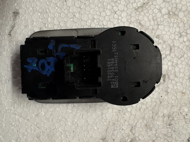 Opel Corsa f 2020 Világítás kapcsoló Használt