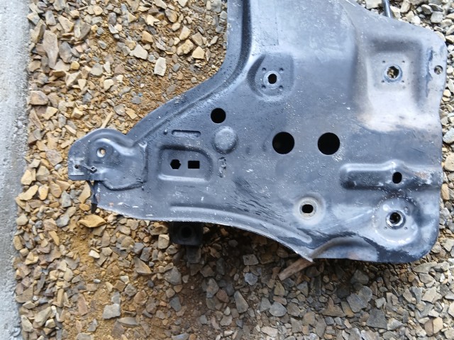 Opel Corsa D 2006-2014 Bölcső Használt