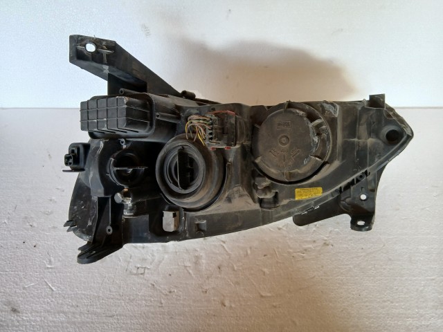 16615 Opel Corsa C Jobb első Lámpa Fényszóró