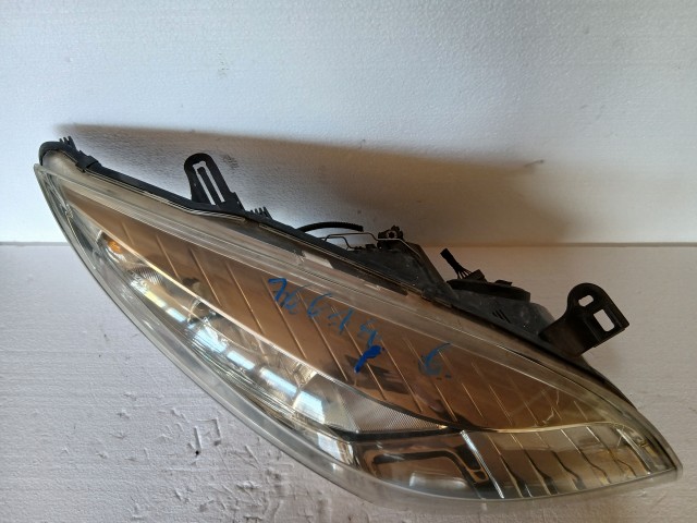 16614 Renault Megane III. Jobb első Lámpa Fényszóró