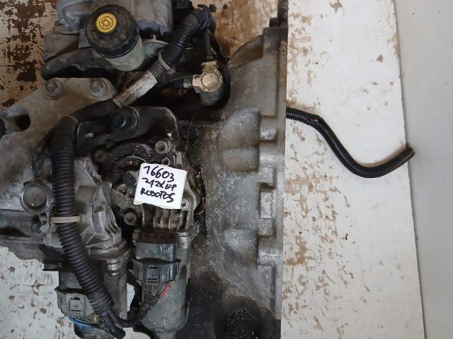 Opel Corsa C 1.2 Benzin 2004 z12xep Automata Váltó 77600 km