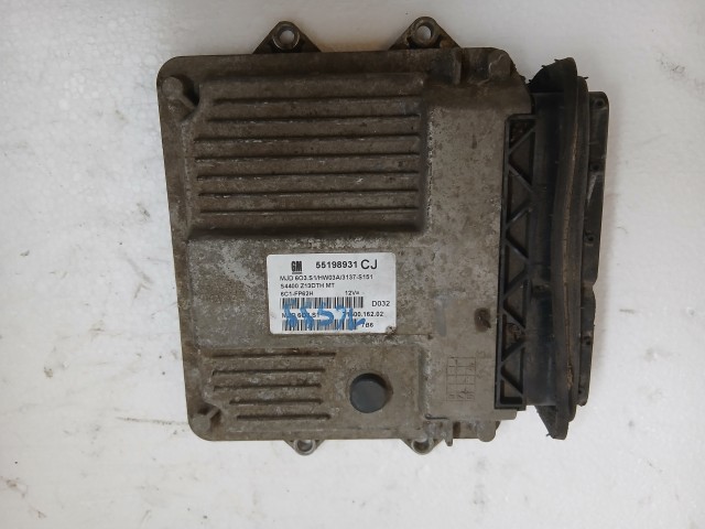 Opel Corsa D 1.3 cdti Motorvezérlő