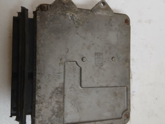 Opel Corsa D 1.3 cdti Motorvezérlő