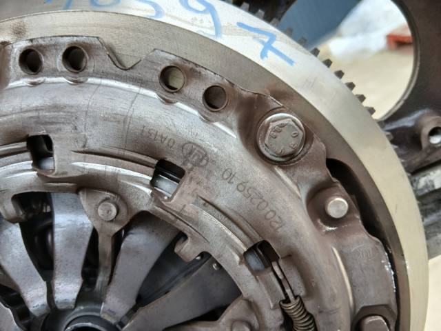 Opel Corsa C 1.2 robotváltóa  Kuplung tárcsa szerkezettel