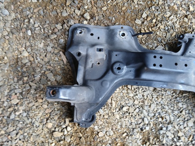 Opel Corsa D 2006-2014 Bölcső Használt