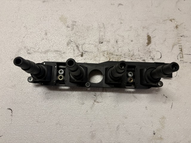 Opel Zafira A 1.8 Benzin Gyújtótrafó Z18XE