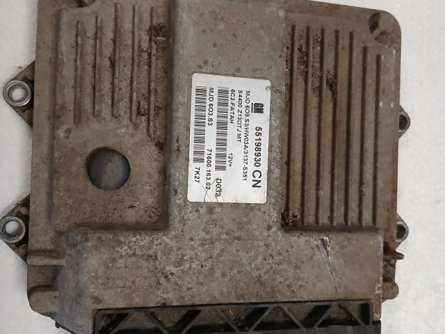 Opel Corsa D 2006-2014 Motorvezérlő Használt   