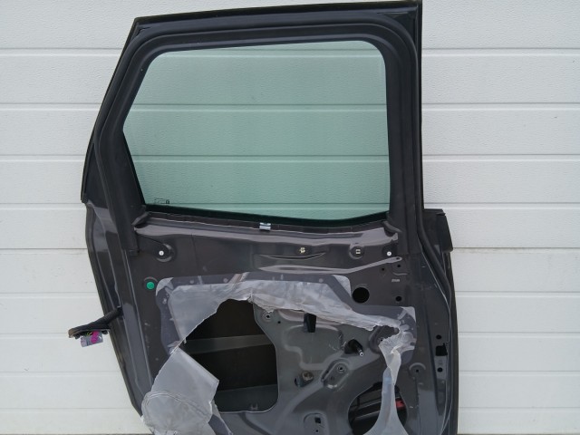 16753 Opel Meriva B Bal hátsó Ajtó Grafit Z177