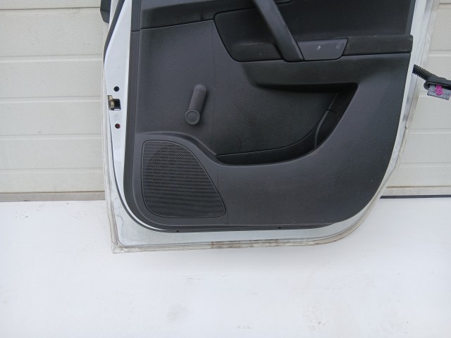 16752 Opel Meriva B Jobb hátsó Ajtó  Fehér Y40r