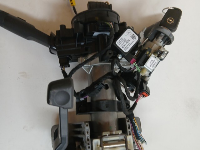 Opel Astra J 2009-2015 Kormányoszlop