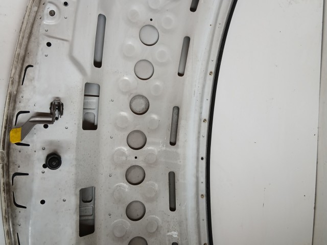 16745 Opel Meriva B 2010-2017 Motorháztető Használt Fehér Y40r 