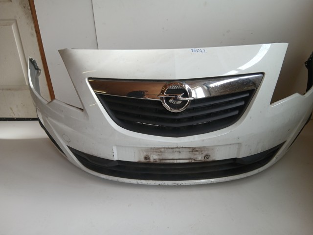 16742 Opel Meriva B  első Lökhárító Fehér Y40r
