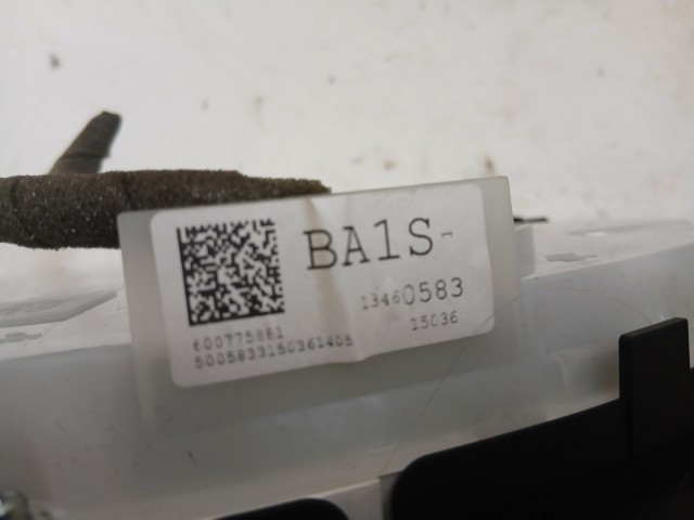 Opel Astra J 2009-2015 Óracsoport Használt kilométeróra 