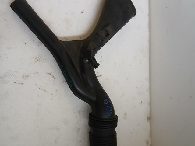 Opel Meriva B 2010-2017 Levegő beömlőcső Használt