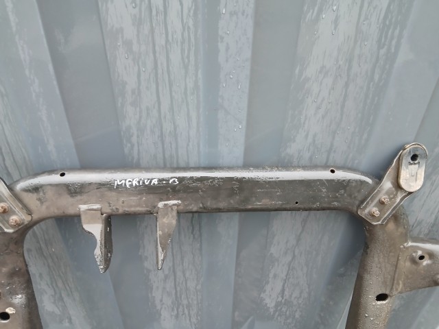 Opel Meriva B Bölcső