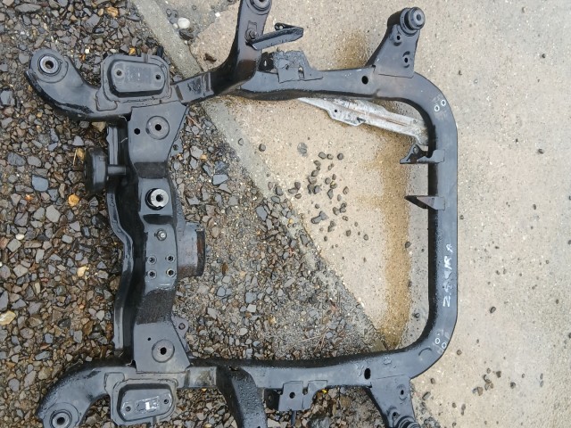 Opel Zafira B  Bölcső