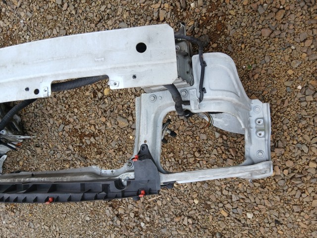 Opel Meriva B 2010-2017 Homlokfal Használt