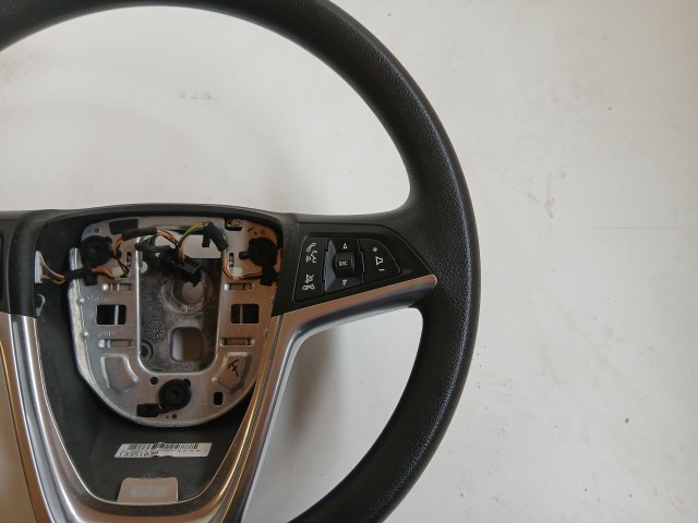 Opel Astra J 2009-2015 Kormánykerék Használt Fekete multikormányos műanyag  
