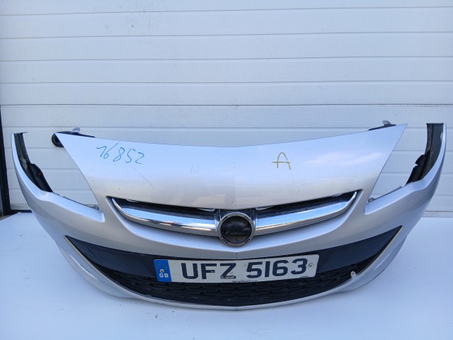 16852 Opel Astra J 2013-2017 első Lökhárító Ezüst Z176