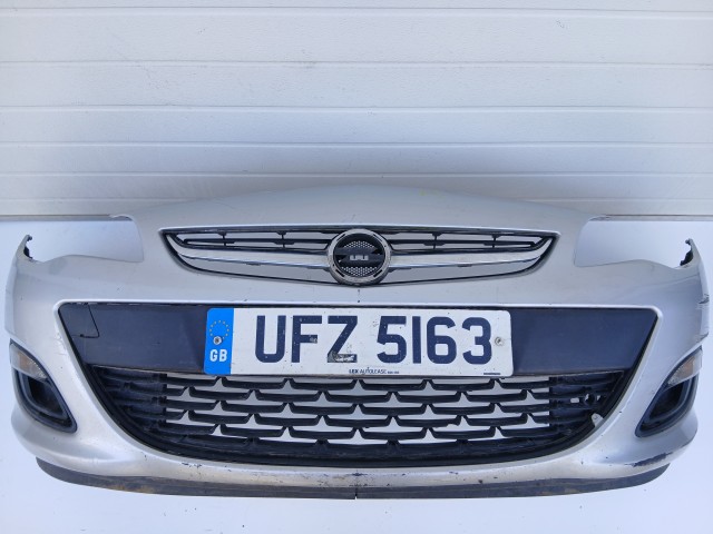 16852 Opel Astra J 2013-2017 első Lökhárító Ezüst Z176