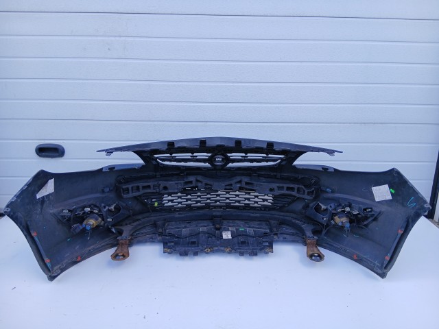 16853 Opel Astra J 2013-20157első Lökhárító Grafit Z190