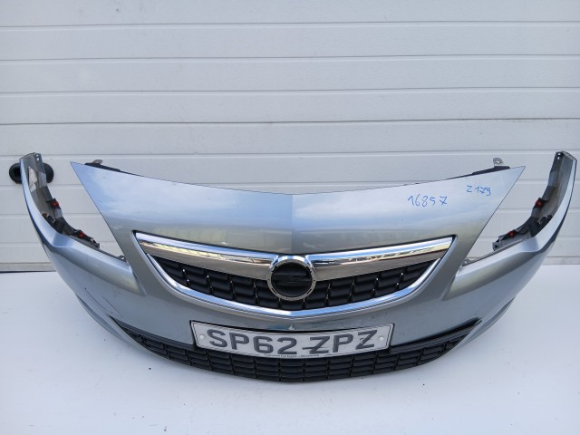 16857 Opel Astra J 2009-2012 első  Lökhárító Szürke Z179