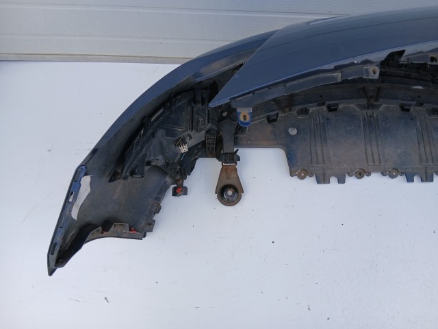 16858 Opel Astra J 2009-2012 első Lökhárító Kék Z4GEU