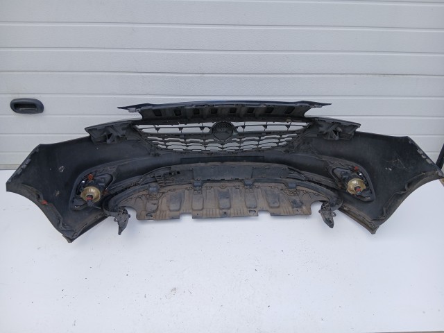 16864 Opel Corsa E első Lökhárító Fekete Z22c