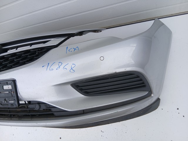 16868 Opel Astra K 2015-2021 első Lökhárító Ezüst