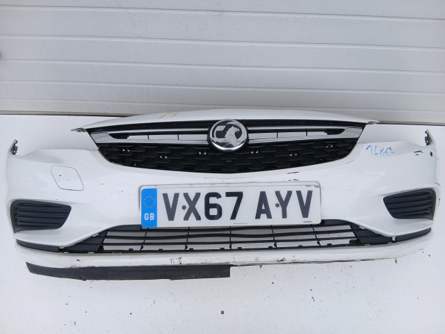16869 Opel Astra K 2015-2021 első Lökhárító Fehér Z40r