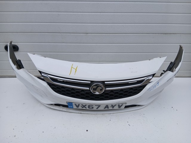 16869 Opel Astra K 2015-2021 első Lökhárító Fehér Z40r