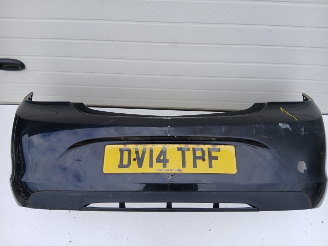 16879 Opel Insignia 2012-2016 Facelift hátsó  Lökhárító Fekete 5 ajtós