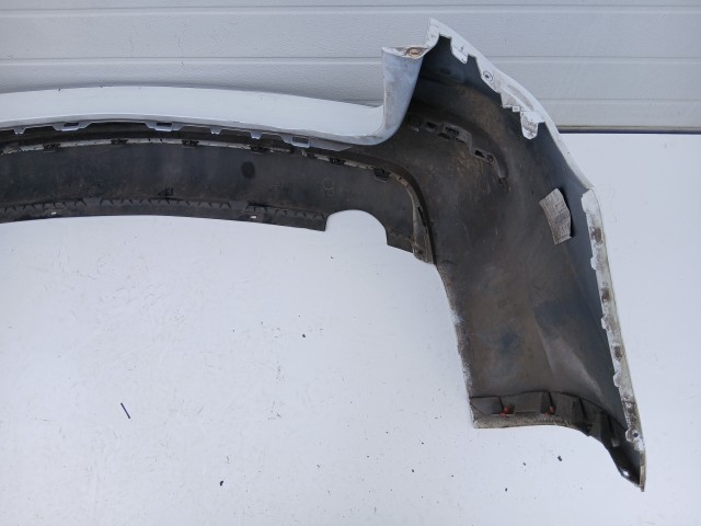 16880 Opel Astra J kombi hátsó Lökhárító Használt  Fehér radaros