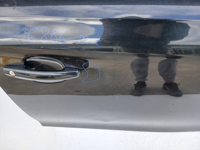 16886 Opel Corsa E Jobb első Ajtó Fekete Z22C