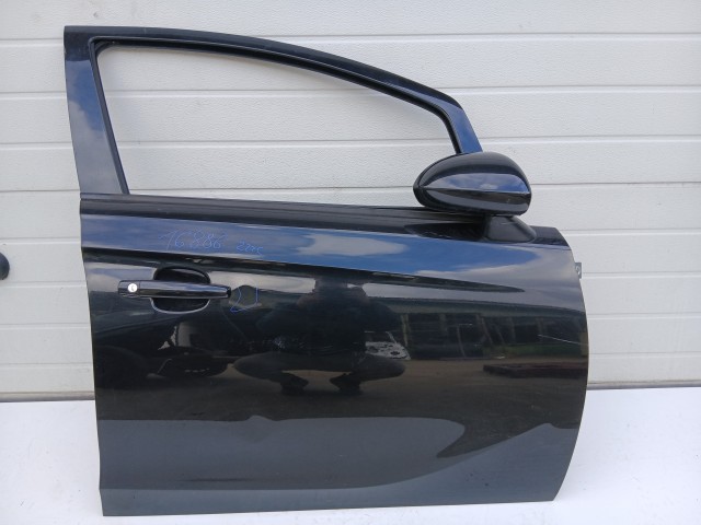16886 Opel Corsa E Jobb első Ajtó Fekete Z22C