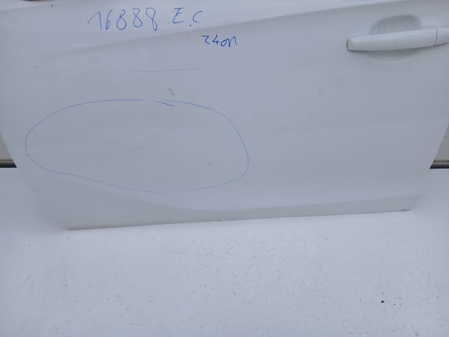 16888 Opel Corsa E Bal első Ajtó Használt Fehér