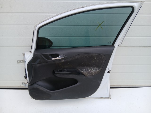 16889 Opel Corsa E Jobb első Ajtó Fehér