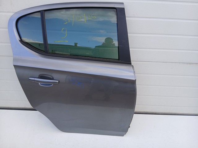 16893 Opel Corsa E Jobb Hátsó Ajtó grafit