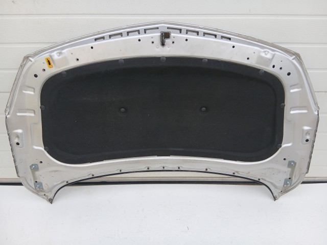16900 Opel Astra J 2009-2015 Motorháztető Használt Ezüst Z176