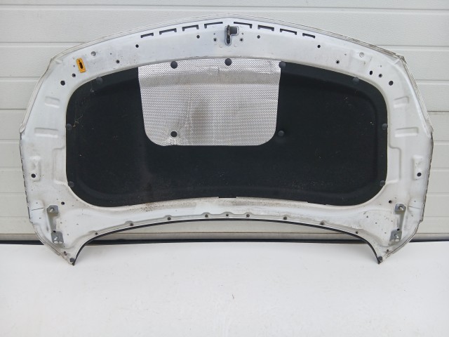 16902 Opel Astra J 2009-2015 Motorháztető Használt Fehér Z40r 