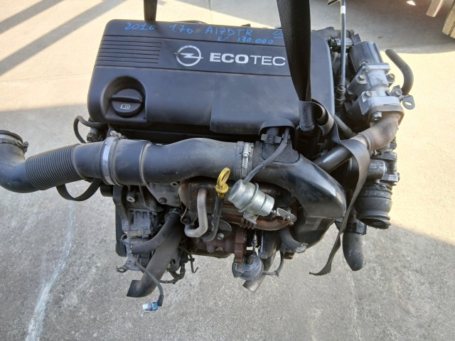 Opel Zafira B A17dtj Motor 130000 Km