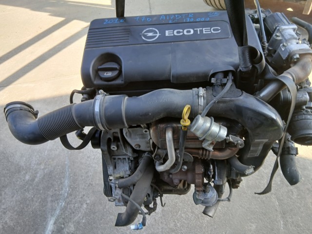 Opel Zafira B A17dtj Motor 130000 Km