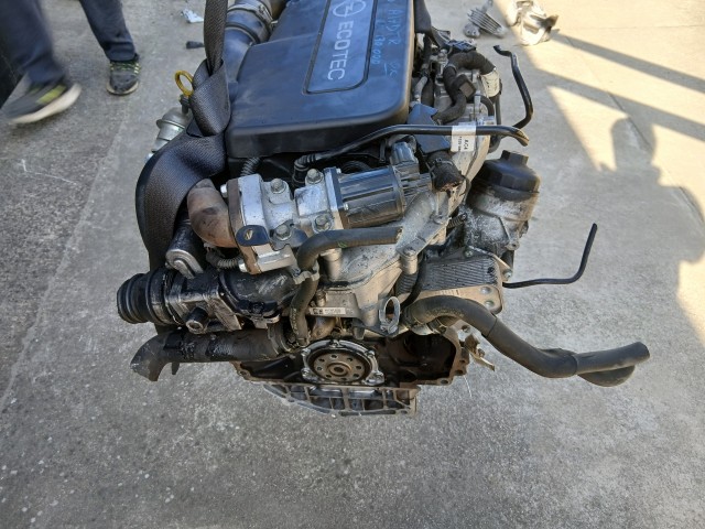 Opel Zafira B A17dtj Motor 130000 Km