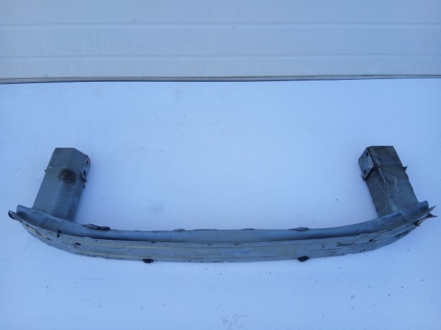 Opel Astra J 2009-2015 első Lökhárító merevítő