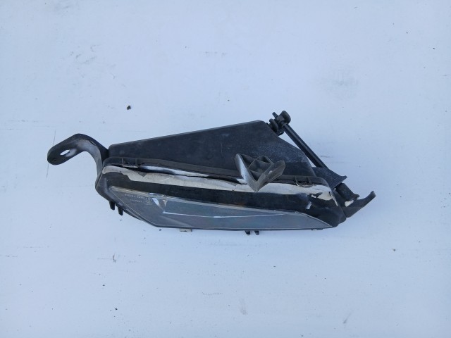 Opel Astra K bal Ködlámpa