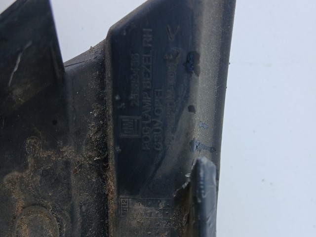 Opel Mokka 2012-2019 Jobb Ködlámpa keret