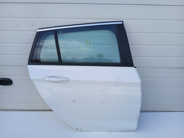 16912 Opel Astra K 2015-2021 Kombi Jobb hátsó Ajtó Fehér Z40r