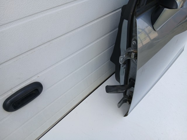 16918 Opel Zafira C 2011-2017 Bal első Ajtó Ezüst kekes Z179