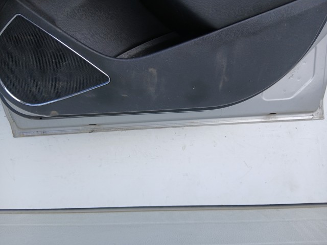 16921 Opel Astra J 2009-2015 Jobb első Ajtó Ezüst Z176